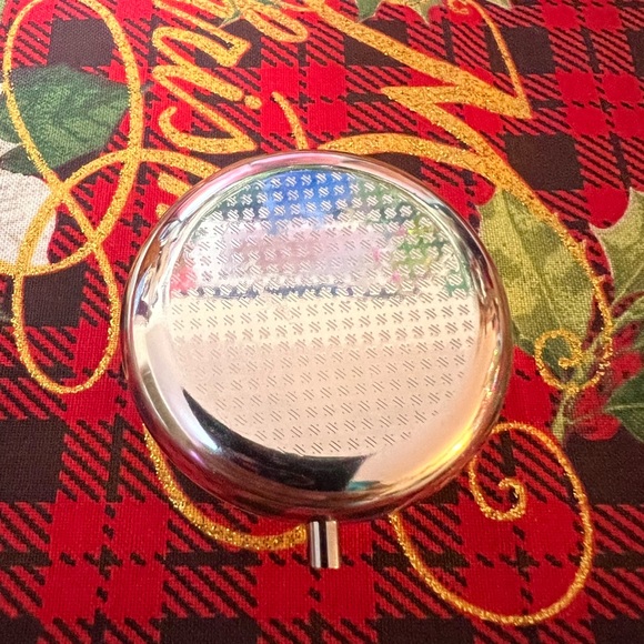 Pill Case - Picture 15 of 16